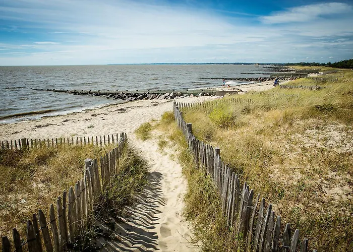Maison Pour 6 A A 270m De La Σπίτι διακοπών